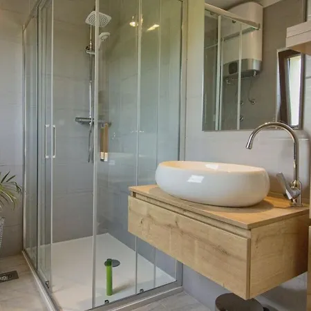 Irma Comfortable Holiday Villa
